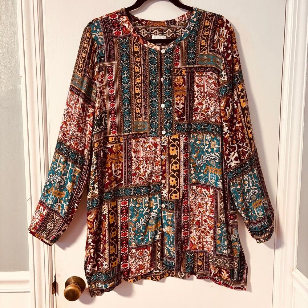 J.Jill L patchwork print multicolor soft rayon tunic button front side vents